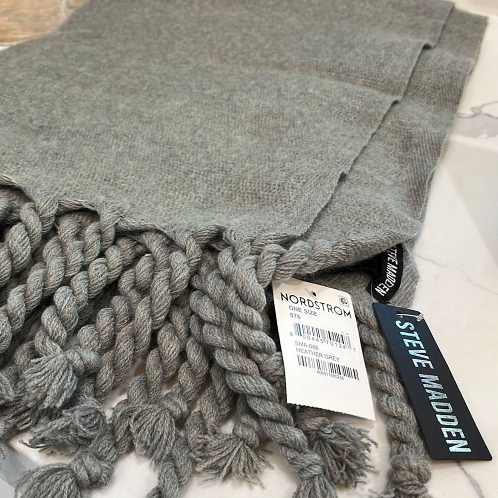 Steve Madden Wrap/Scarf